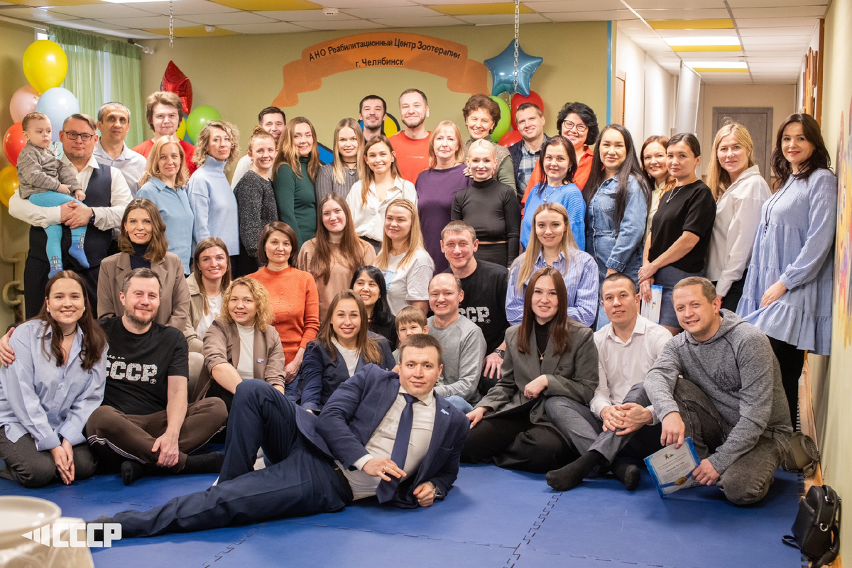 Команда участников 139 сезона создала соляную комнату для реабилитационного центра зоотерапии "Лапа надежды". 