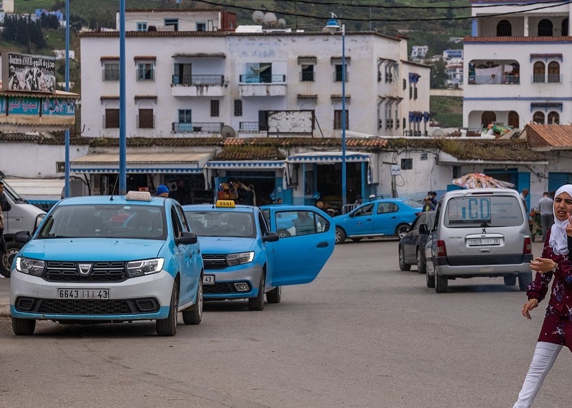 В синем городе только синие такси