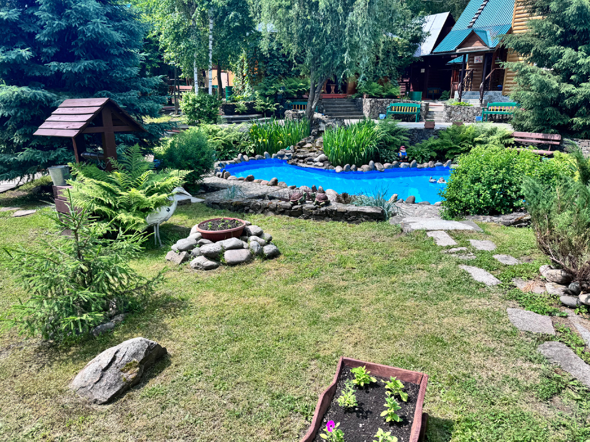 Территория турбазы 