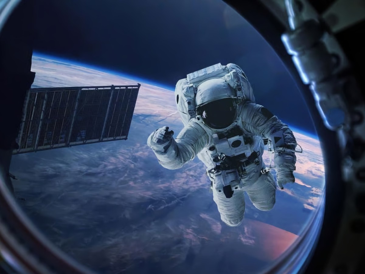    Чат-бот GigaChat отправится на МКС