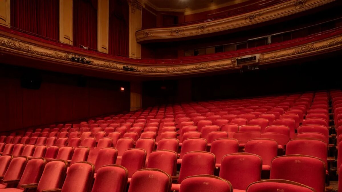    Сгенерировано ИИ