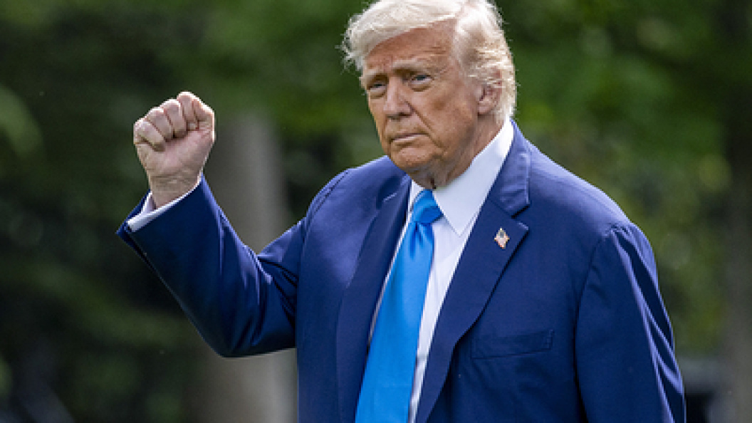    Shawn Thew - Pool via CNPGloballookpress