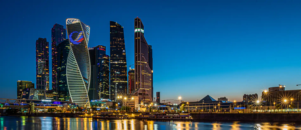 Москва за 3 часа: Автобусный экскурс с прогулками по главным жемчужинам столицы.