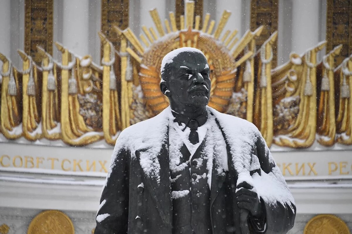    Памятник Ленину в киргизском Оше перенесут в другое место