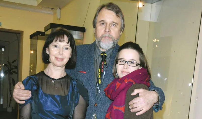 Евгения Симонова с мужем Андреем Эшпай и дочерью Марией