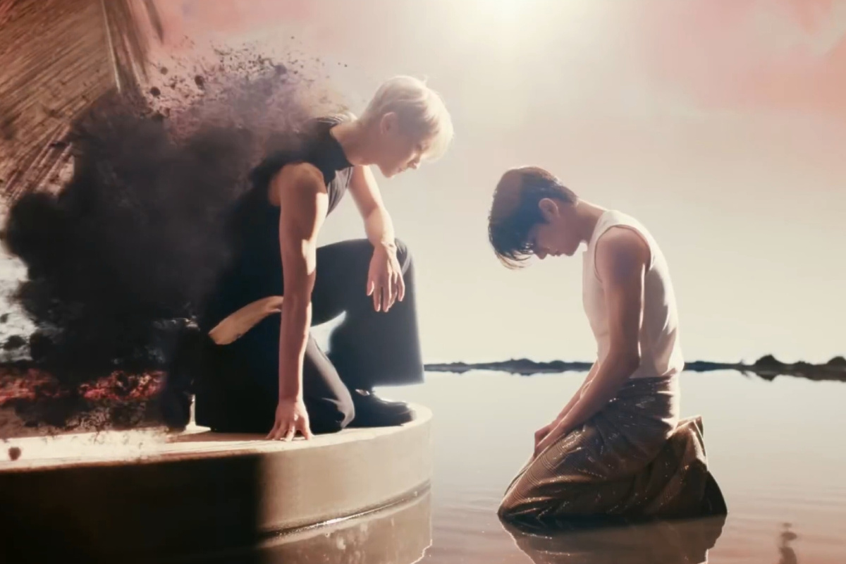 Скриншоты с клипа