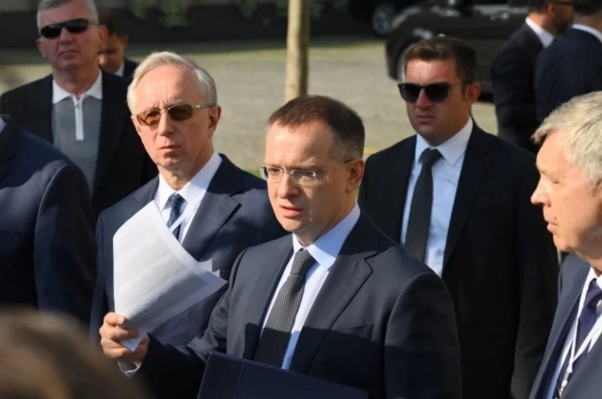    Мединский: РФ призывает Украину забрать тела 6 тысяч солдат и офицеров ВСУ