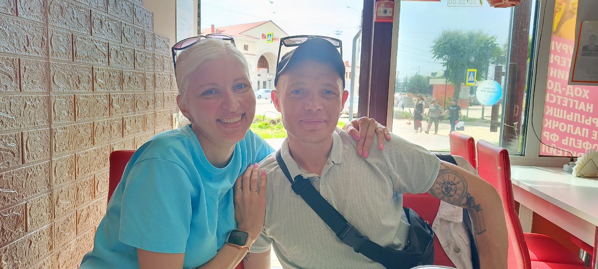 Встреча на прошлой неделе спустя много лет. С  разрешения другана публикую это фото.