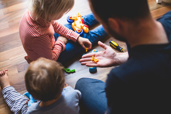 Родители рассказали, почему по-разному воспитывают старших и младших детей