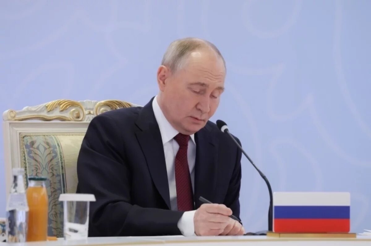    Путин подписал закон об упрощении доступа к маткапиталу и ускорении выплат