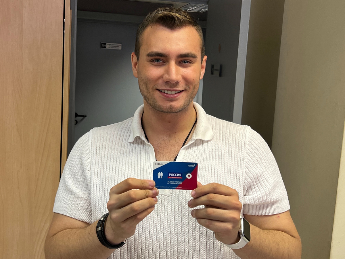 Николай Попов в студии «Радио Россия» 