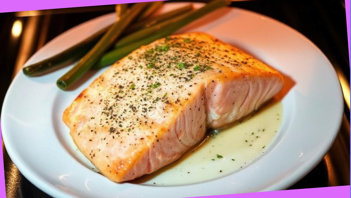 Как приготовить семгу в духовке
