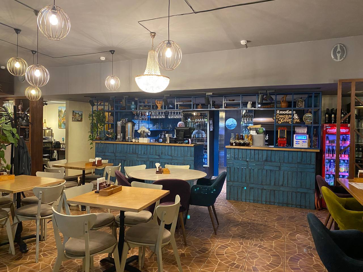 Вид от входа