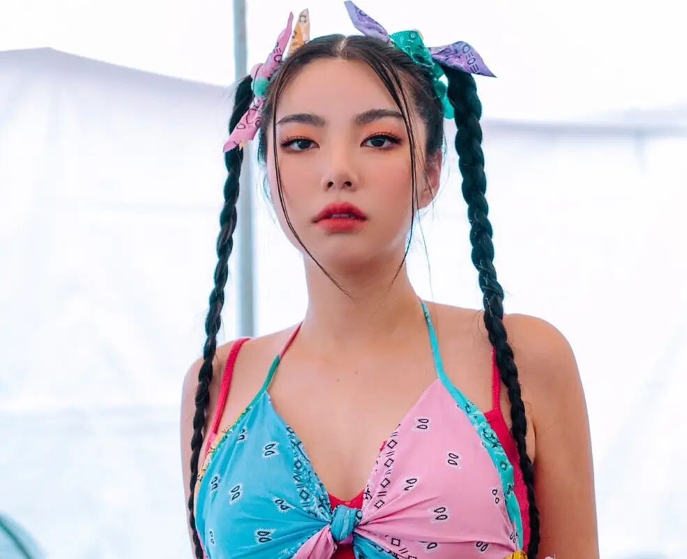    Звезда музыкальной индустрии Тайланда — Wonderframe