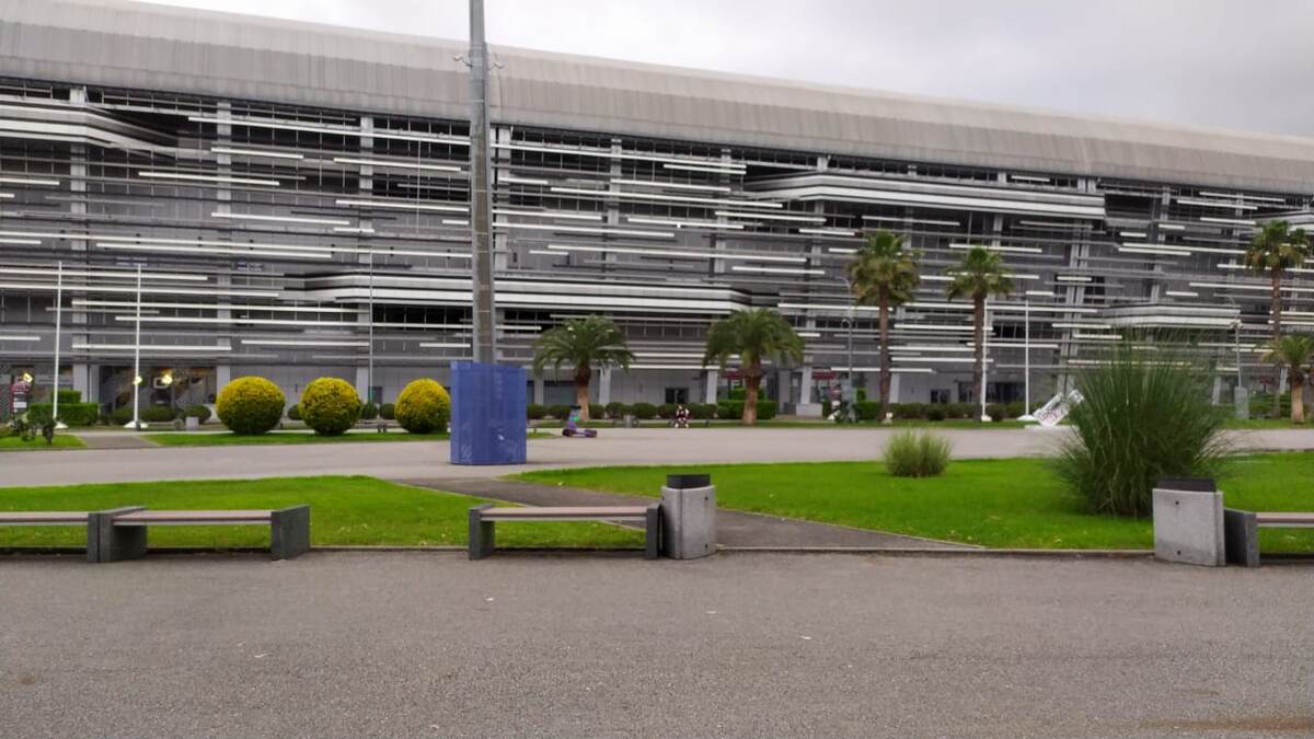 А это уже вход с другого ракурса))