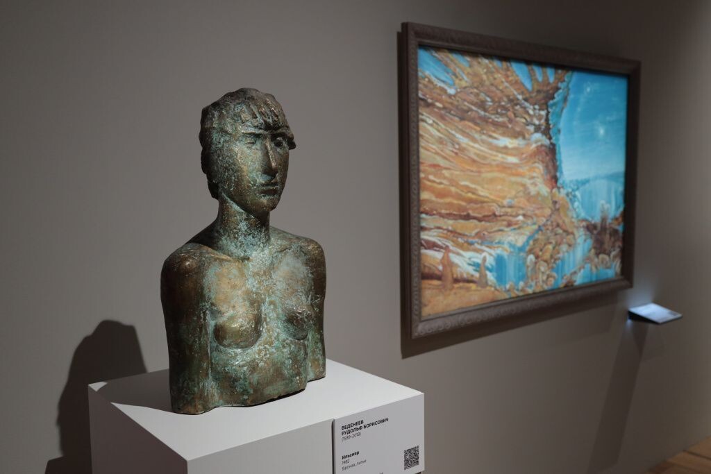    В музее Фаберже в Санкт-Петербурге открылась выставка искусства Пермского края