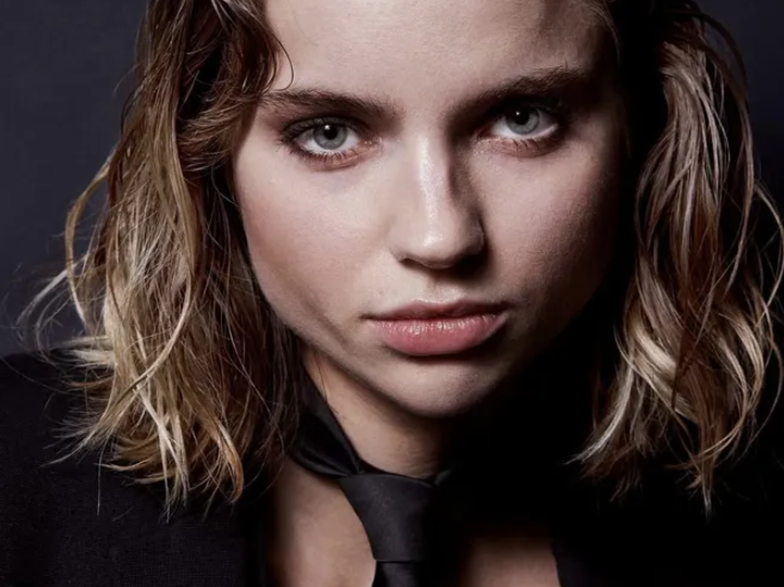 Названы 4 самые трендовые прически 2025–2026 года