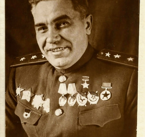 Как погиб генерал, которого весной 1945 года боготворили все берлинцы?