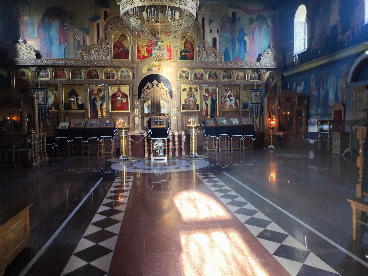 Женский монастырь в нашем городе. Фото автора 