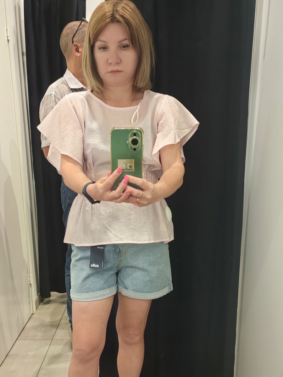 В примерочной