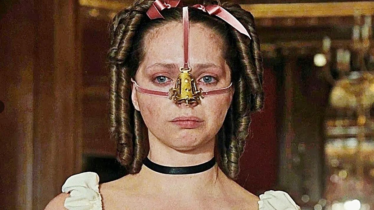 Кадры из фильма «Гадкая сестра»