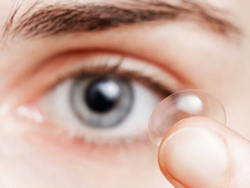    Контактные линзы с MXene-покрытием защитят глаза от электромагнитного излучения