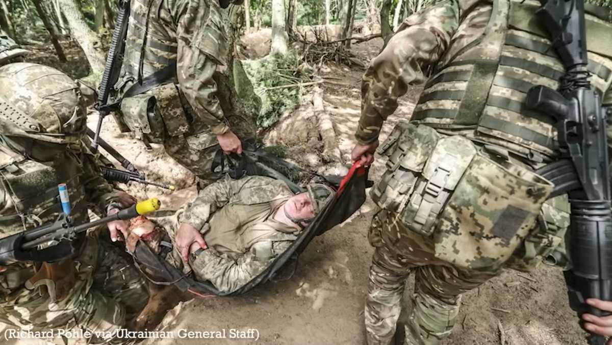 Автоматы IWI Galil ACE на фотографиях с тренировок украинцев в Великобритании