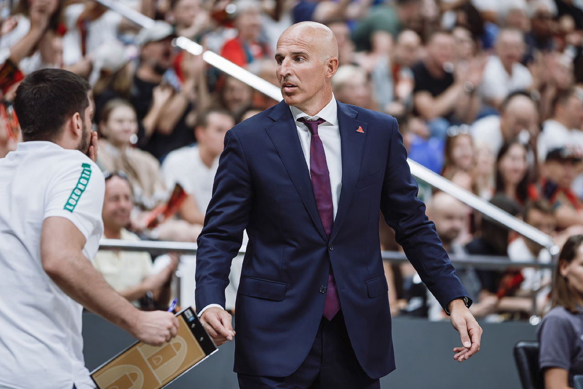 Роман Семернинов