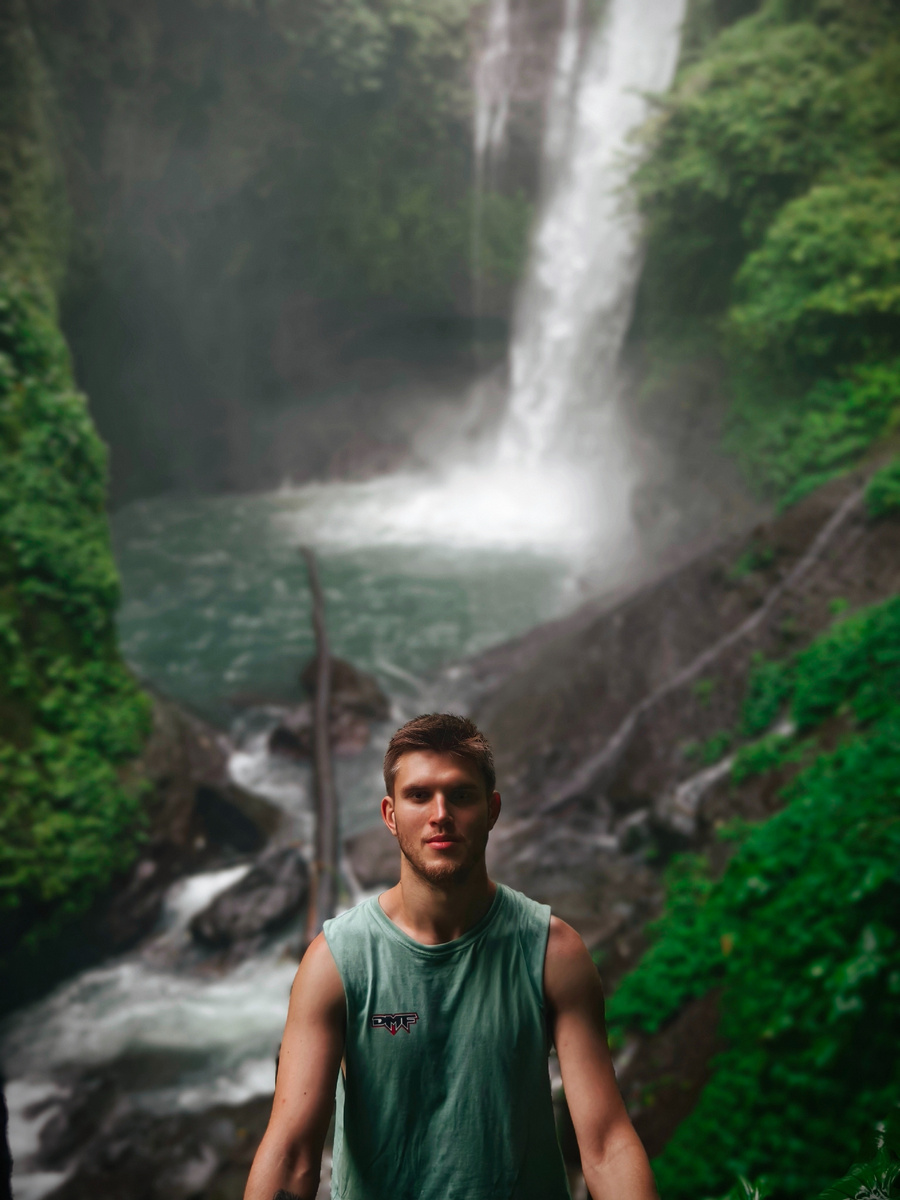 Модель: Эрик Сон (Telegram: @Erickson2707) 