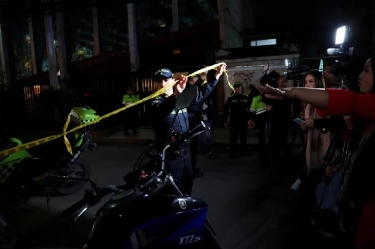    El Tiempo: стрелявшим в сенатора Урибе оказался 15-летний подросток