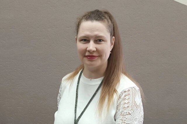    Елена имеет высшее образование. Она замужем и у неё двое сыновей, имеющих нарушения слуха. Фото: Из личного архивa Елены Рожковской