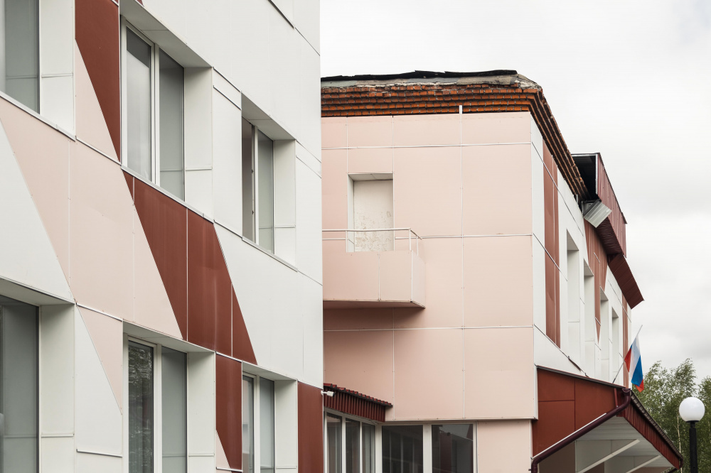    На ремонт детских садов и школ, учреждений культуры и спорта Сургутского района направили более 212 миллионов рублей