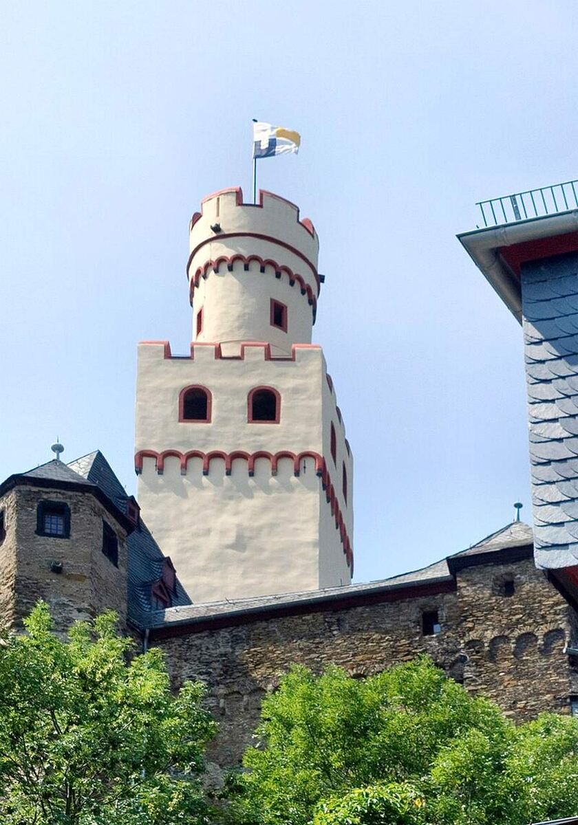 Башня замка. Источник: Яндекс картинки