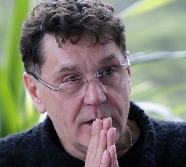 Сергей Маковецкий: - "У каждого возраста своя красота." День рождения артиста Театра имени Вахтангова