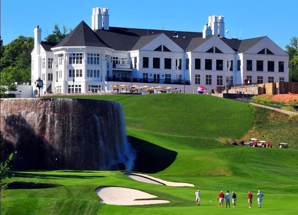 Гольф-клуб «National Golf Club» в Стерлинге, штат Вирджиния.