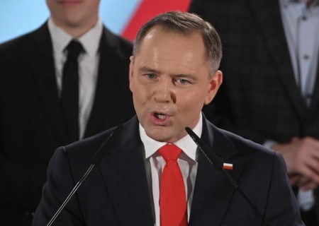    Навроцкий получил полномочия реализовать миф о Речи Посполитой