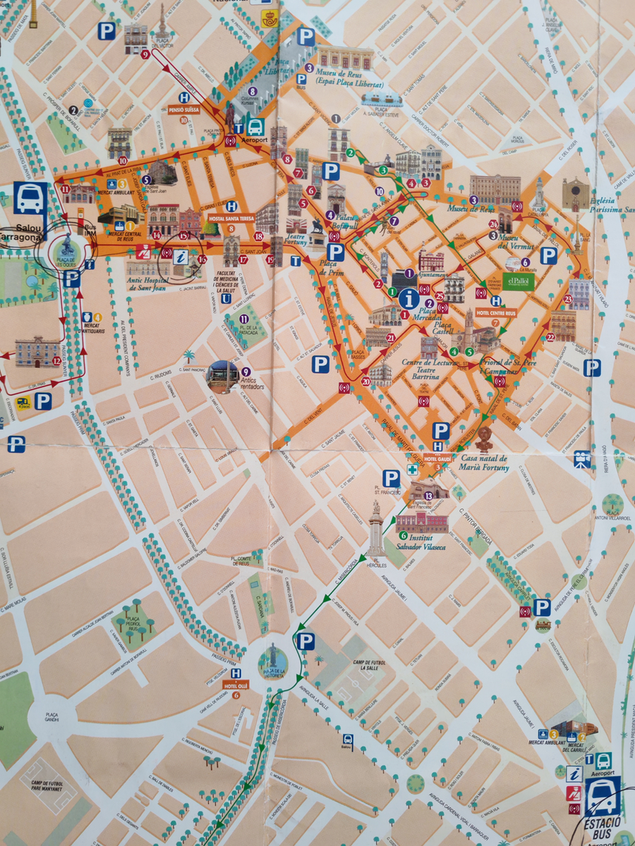 Автовокзал на карте в правом нижнем углу.