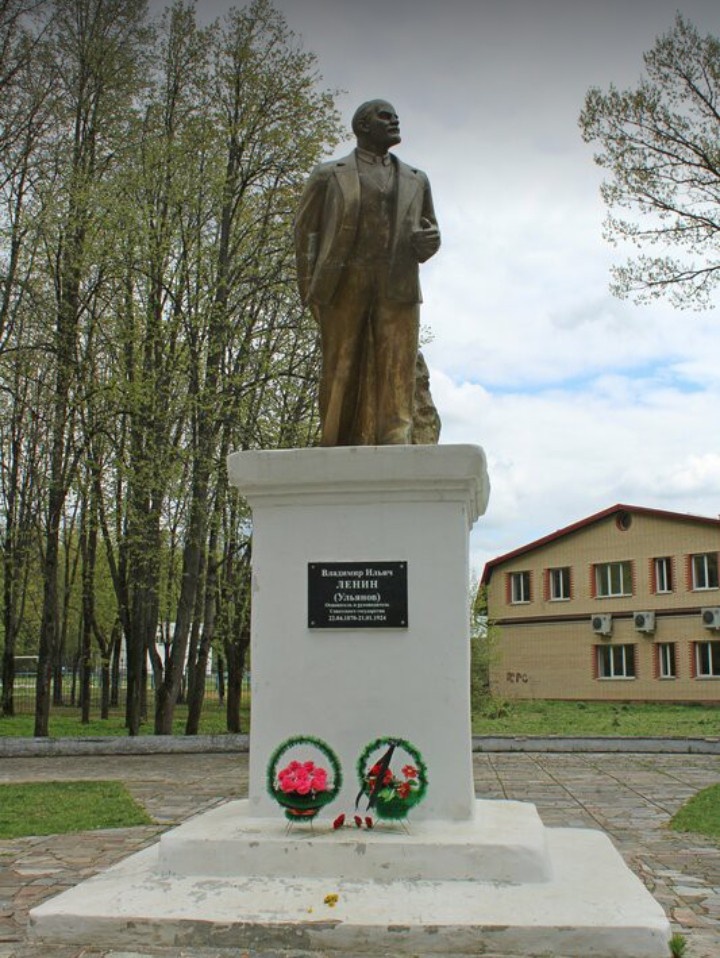 Памятник Ленину. Источник: скриншот Яндекс карты 