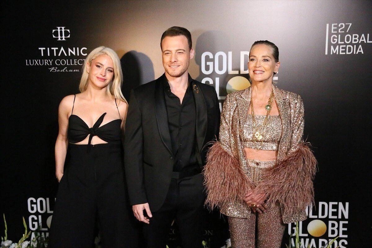 На торжественной церемонии вручения награды «Golden Globe Awards» присутствовали такие известные личности, как Керем Бюрсин, Бюшра Пекин, звезда Голливуда Шерон Стоун. Август 2024