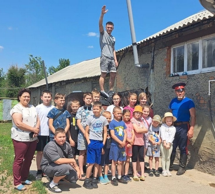    конный взвод Ирина Замогилина