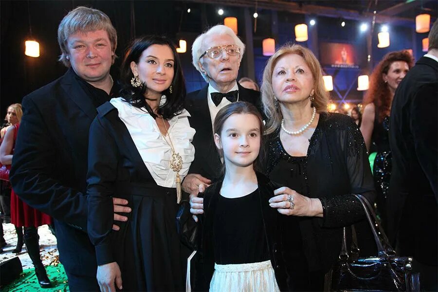Семейство Стриженовых
