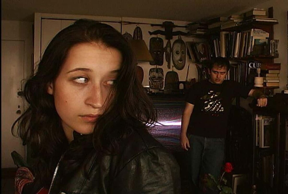 Кадр из фильма "Красные тараканы" (2003)