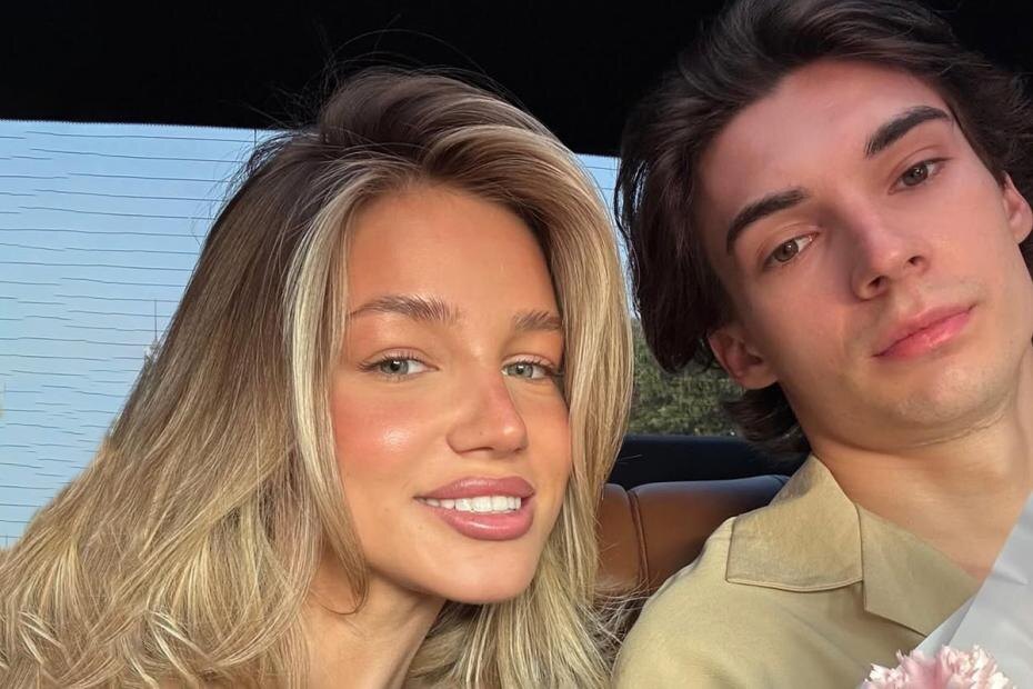    Социальные сети