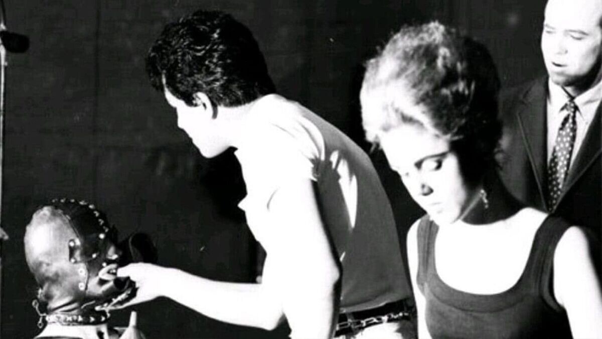 Кадр из фильма "Винил" (1965)