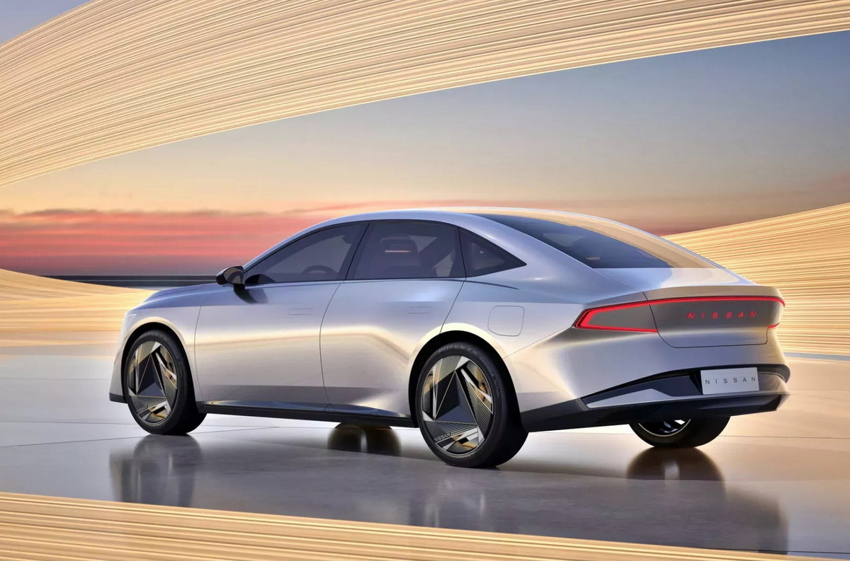    Nissan Evo Concept`2024   
Nissan