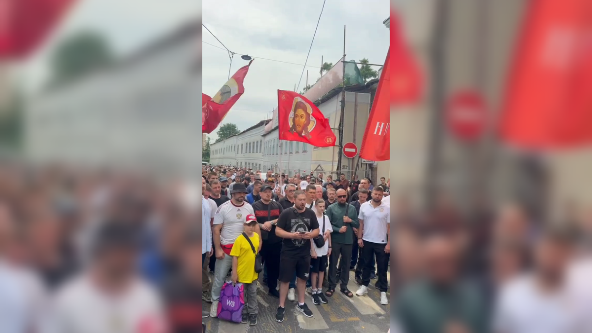 Автор: В. Панченко