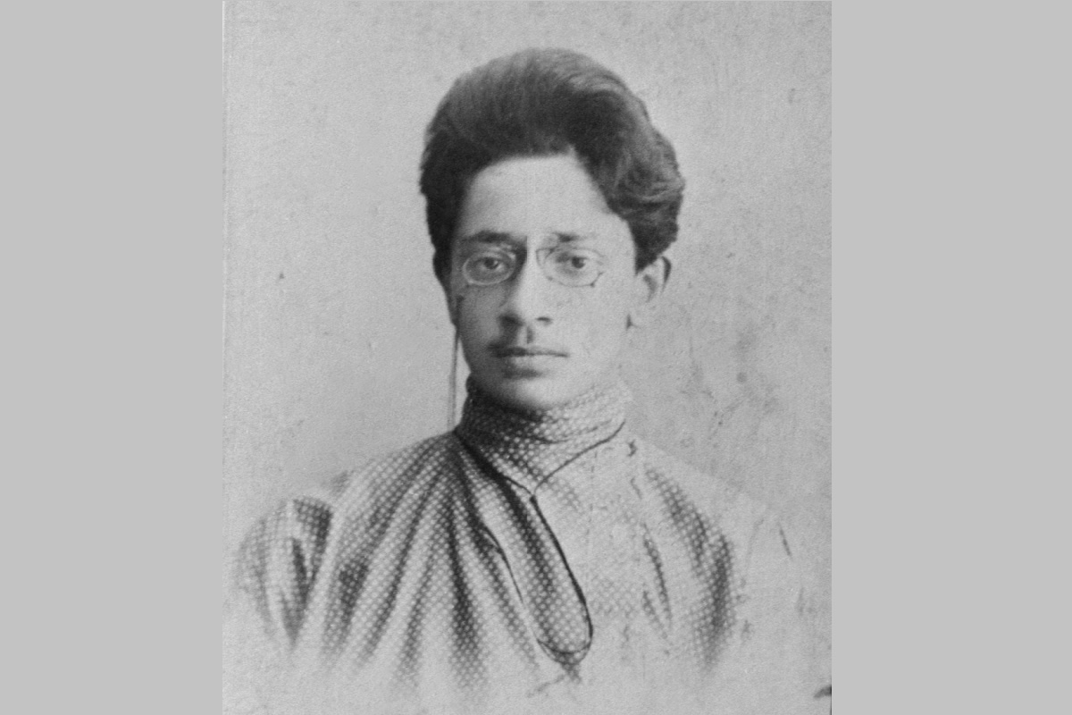    Жизнь профессионального революционера Яков Свердлов начинал в Нижнем Новгороде