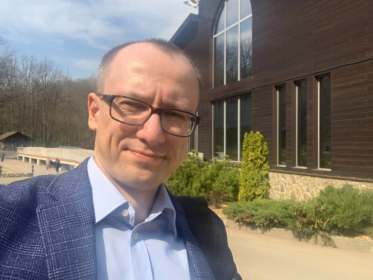 Автор по прибытию