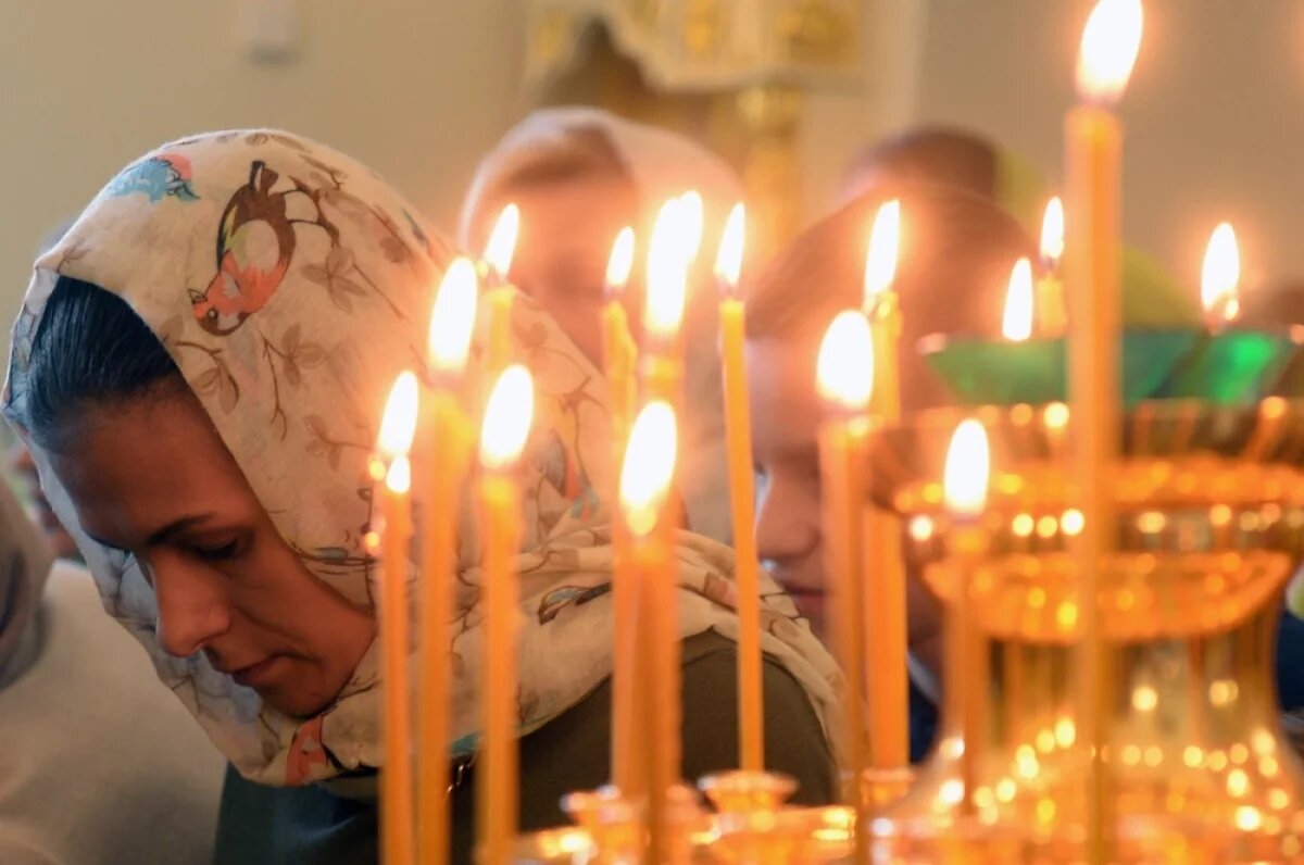    Духов день.