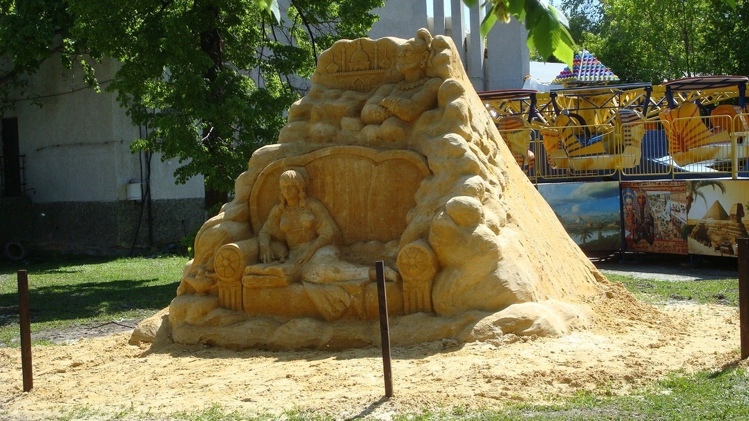 Песочная скульптура "Шахерезада. Сказки 1000 и 1 ночи".